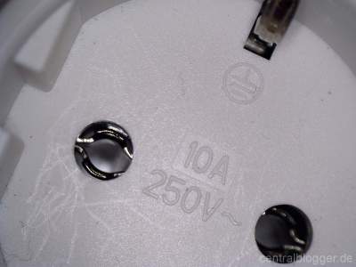 Steckdose des Fritz!Powerline 1220E Steckdose des Fritz!Powerline 1220E